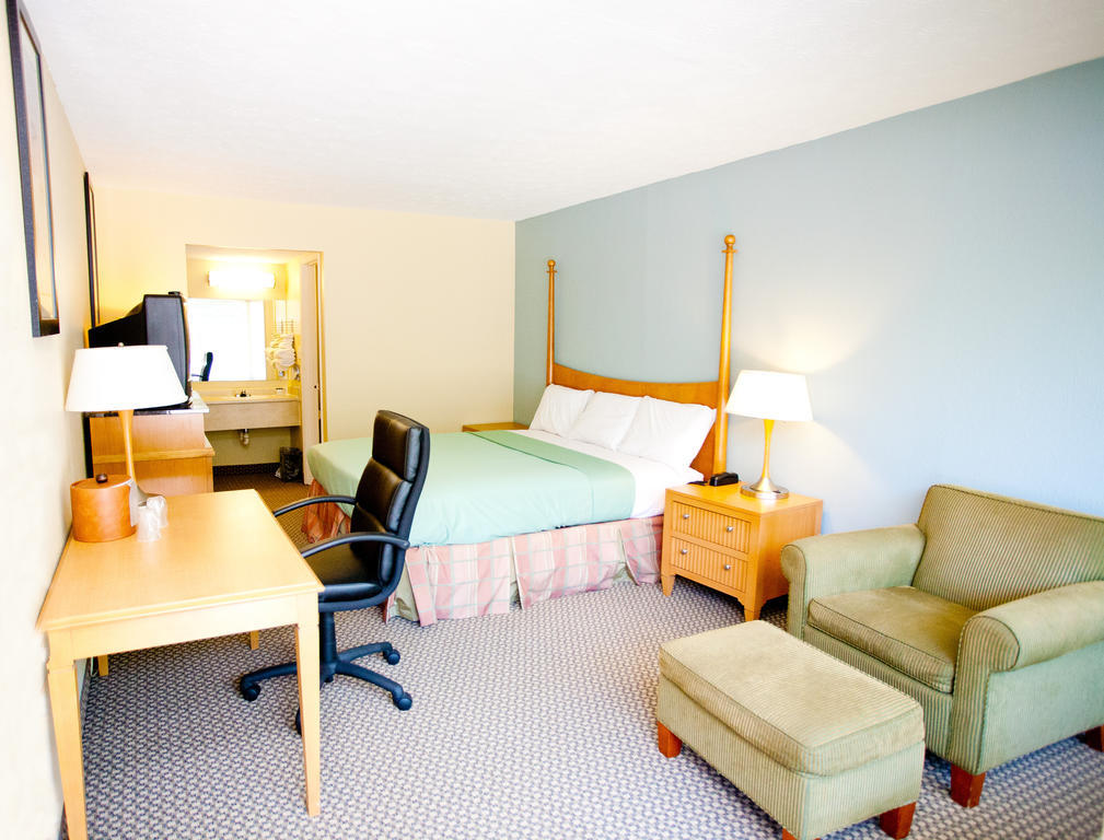 Star City Inn And Suites Grove City Exterior foto